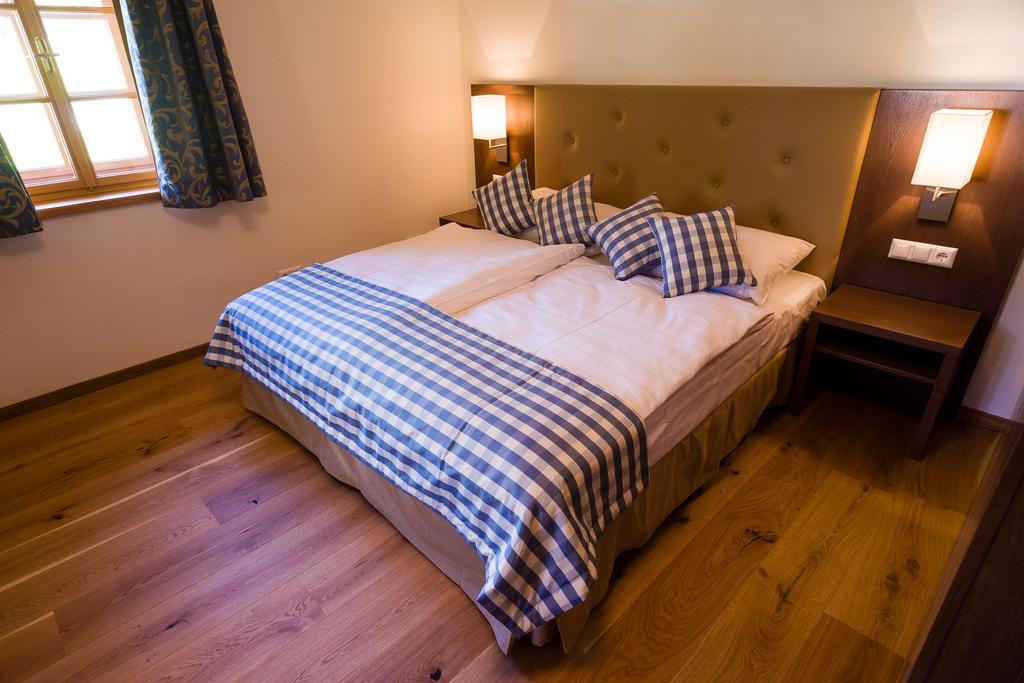 Stiftsschmiede Ossiach Hotel Szoba fotó